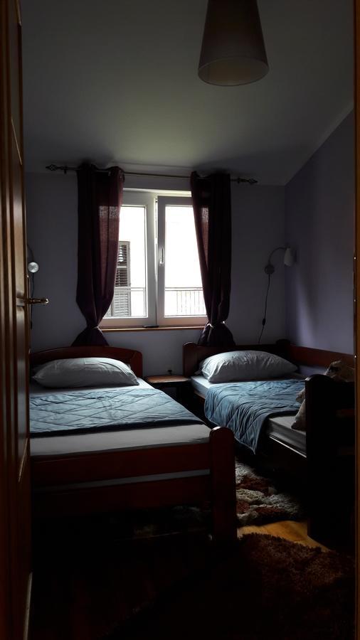 הרצג-נובי Porodicni Apartman מראה חיצוני תמונה